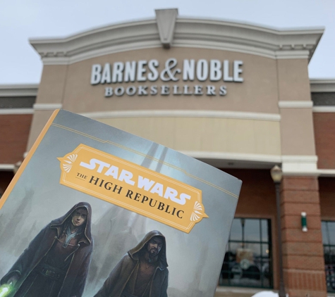 Barnes & Noble Booksellers - Akron, OH