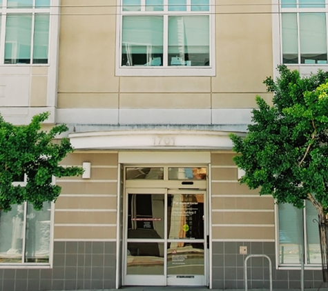 UCSF Fontana Tobacco Treatment Center - San Francisco, CA