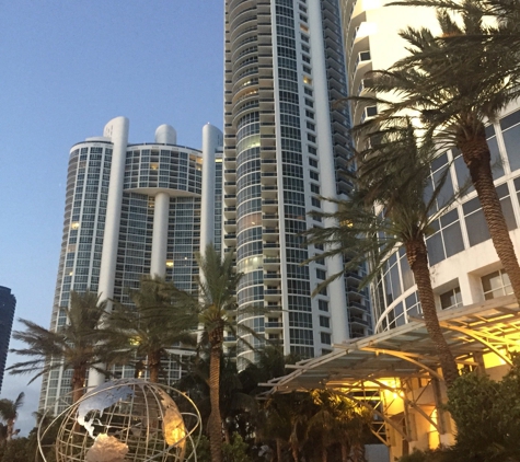 Trump Palace - Sunny Isles Beach, FL