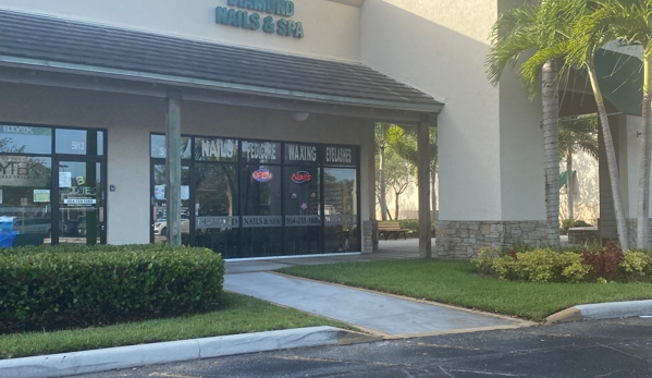 Diamond Nails And Spa - Parkland, FL