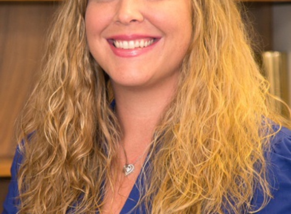 Dr. Amanda M Hart, DPM - Belleville, IL