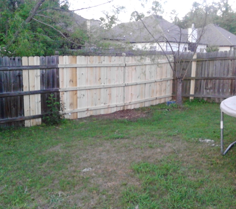 Four Seasons Fencing - Pell City, AL