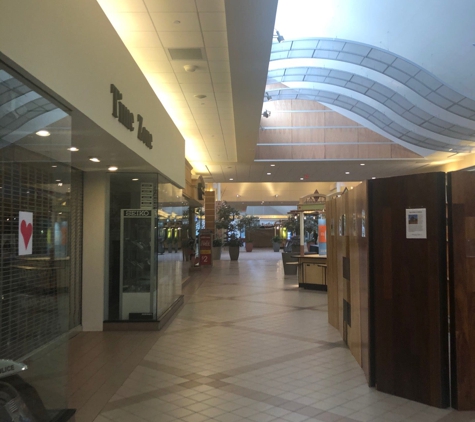 University Mall - South Burlington, VT