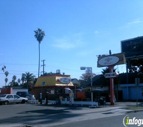 Roberto's Taco Shop Ocean Beach - San Diego, CA