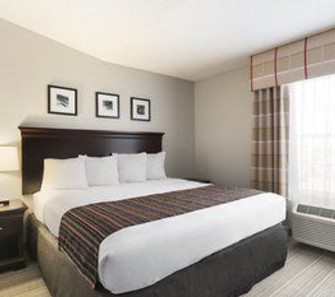 Country Inns & Suites - Kearney, NE