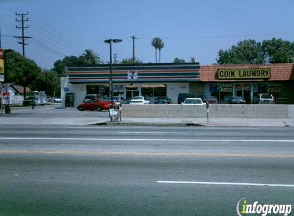 7-Eleven - Van Nuys, CA