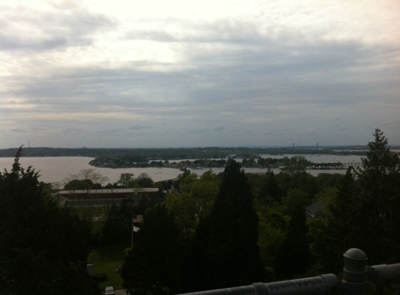 Fort Barton School - Tiverton, RI