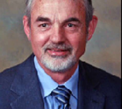 Carl David Akin, MD - Independence, MO