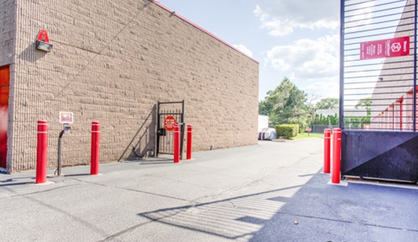 CubeSmart Self Storage - North Babylon, NY