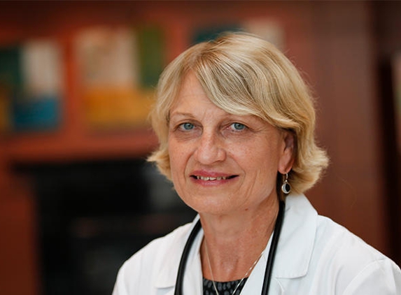 Denise L. Janosik, MD - Saint Louis, MO