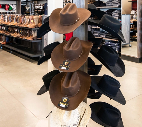 Ariat Outlet - Antioch, TN