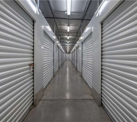 Extra Space Storage - Lithonia, GA