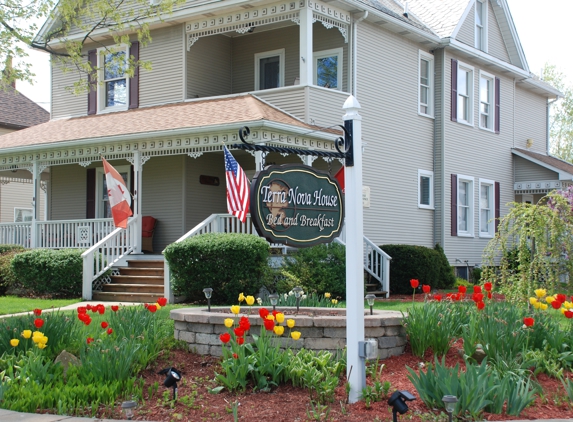 Terra Nova House Bed and Breakfast - Grove City, PA