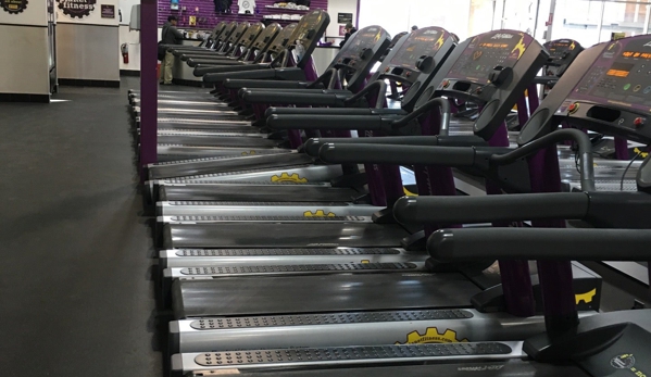 Planet Fitness - Chicago, IL