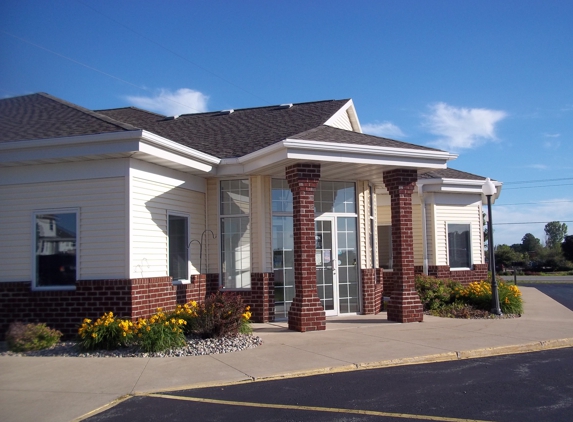 Crossroads Veterinary Clinic - Appleton, WI