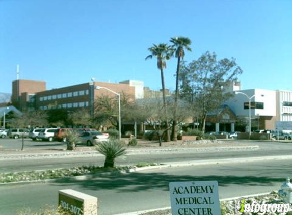 Qinglong Hu, MD - Tucson, AZ