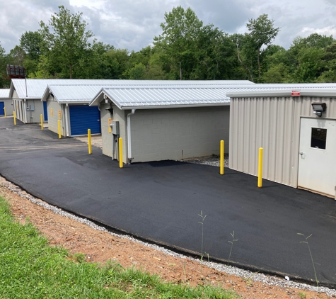 Dan's Storage Units - Jones Cove Road - Clyde, NC