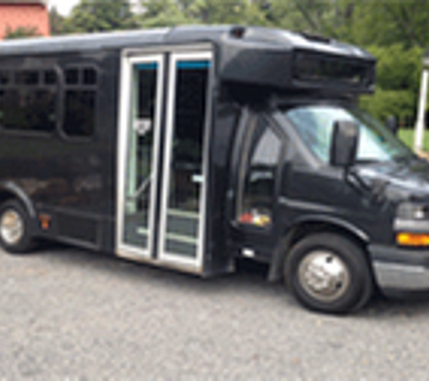 Nikko's Limousine Service - Coshocton, OH