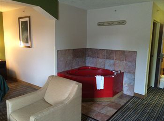 Quality Inn & Suites - Wytheville, VA