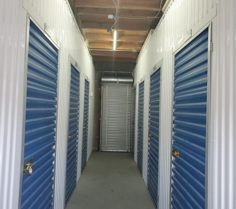 Extra Space Storage - Pomona, CA