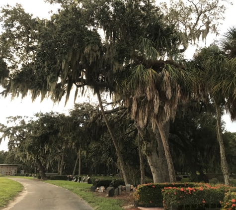 Skyway Memorial Gardens - Palmetto, FL