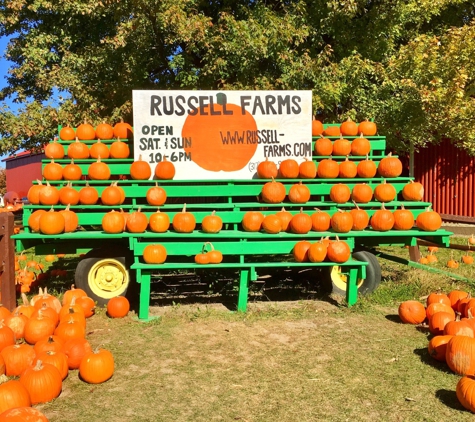 Russell Farms Pumpkin Patch - Noblesville, IN