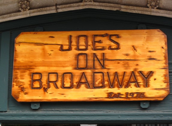 Joe's on Broadway - Chicago, IL