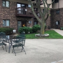 Willard Haus Apartments - Apartments