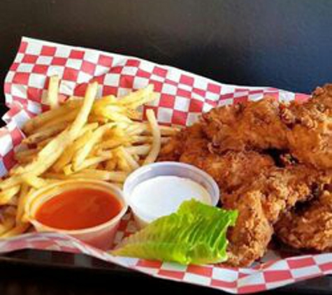 Kiki's Chicken Place - Sacramento, CA