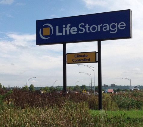 Extra Space Storage - Austintown, OH