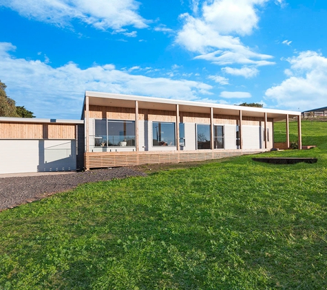 TOM TAYLOR BUILDING - Port Fairy, VIC