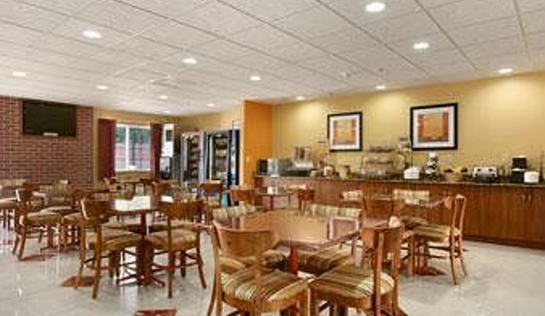 Microtel Inn & Suites by Wyndham South Bend/At Notre Dame - South Bend, IN