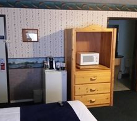 Hotel Ruby Sandpoint - Ponderay, ID