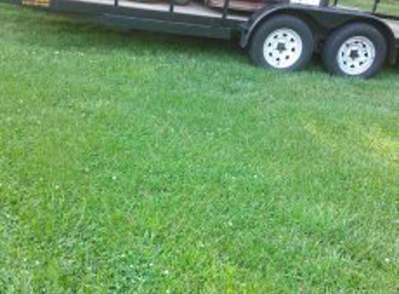 Brents Lawn Service - Lenoir, NC