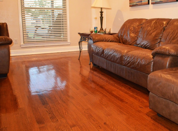 Salinas Hardwood Floors - Big Spring, TX