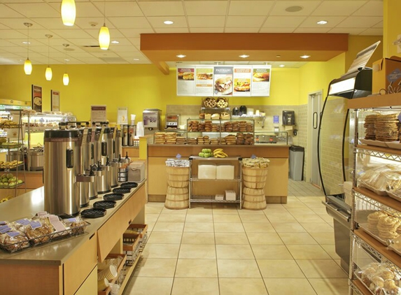 Au Bon Pain - Nashville, TN