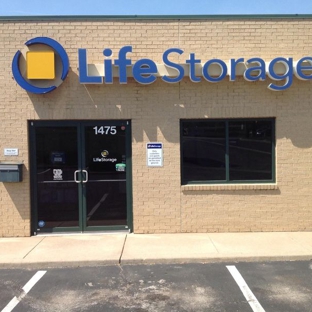 Life Storage - Florissant, MO