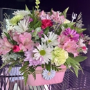 Flowers on the Move - Florists
