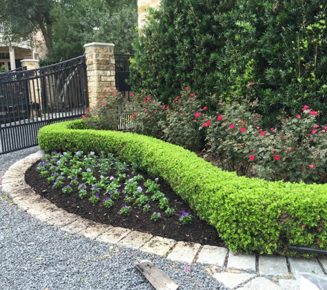 Laird Landscaping - Houston, TX