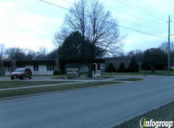 Friendship Village Retirement Community - Waterloo, IA