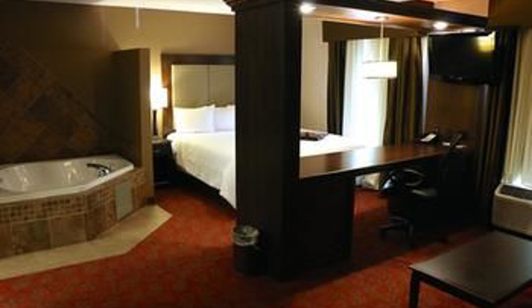 Hampton Inn & Suites Scottsbluff-Conference Center - Scottsbluff, NE