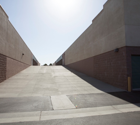 Storage Outlet Self Storage Chino - Chino, CA