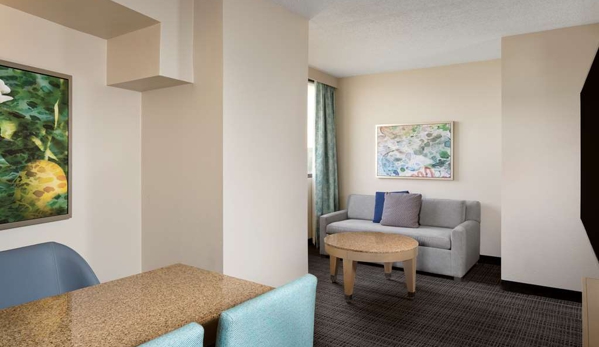 Embassy Suites by Hilton Tampa Airport Westshore - Tampa, FL