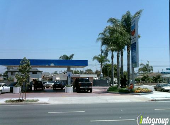 United Oil - Lawndale, CA