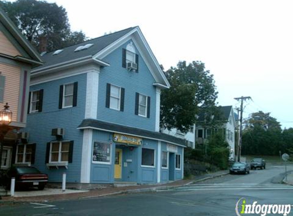 The Barking Lot - Gloucester, MA