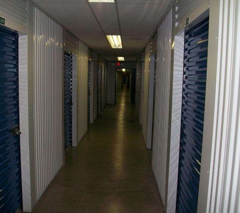 Extra Space Storage - Sterling, VA