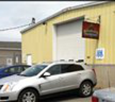 Bay State Collision Center - Braintree, MA