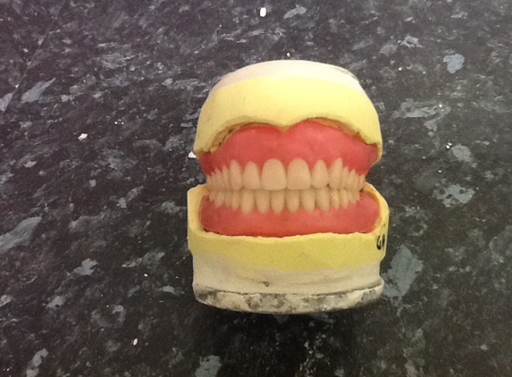 The Lakes Denture Clinic - Toukley, NSW