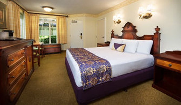 Disney's Port Orleans Resort - French Quarter - Lake Buena Vista, FL