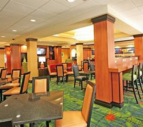 Fairfield Inn & Suites - Raleigh, NC